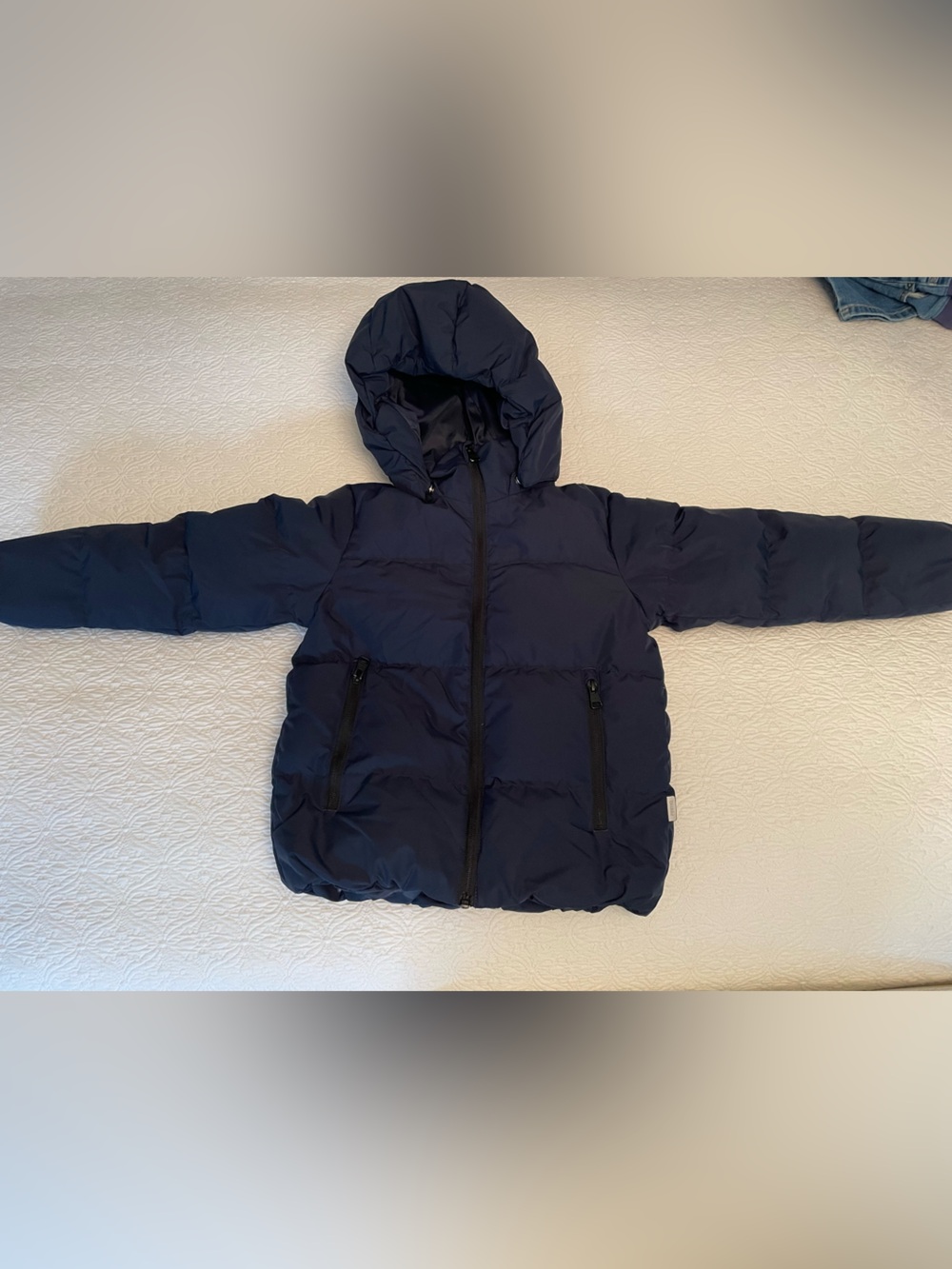 Kids Navy Hooded Puffer Jacket - Basically new